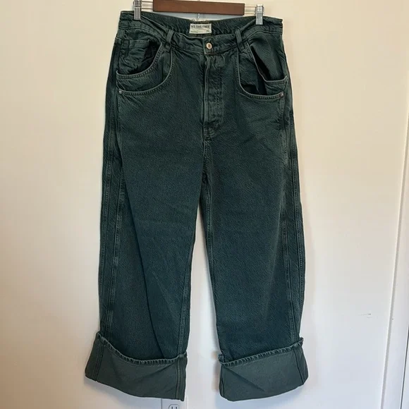 NWOT FREE PEOPLE WE THE FREE WOMENS FINAL COUNTDOWN CUFFED JEANS LUKE GREEN DYE - Picture 3 of 7